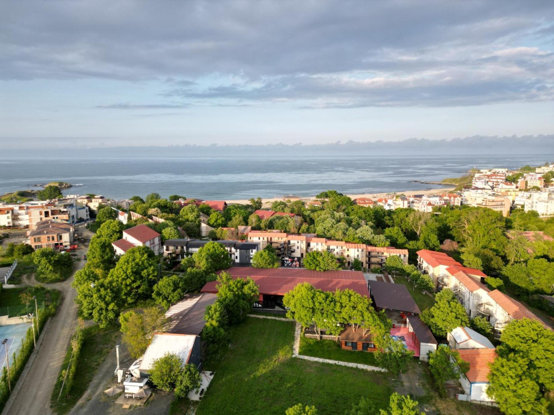 Sport Generation Camp Hotel Lozenets Buitenkant foto