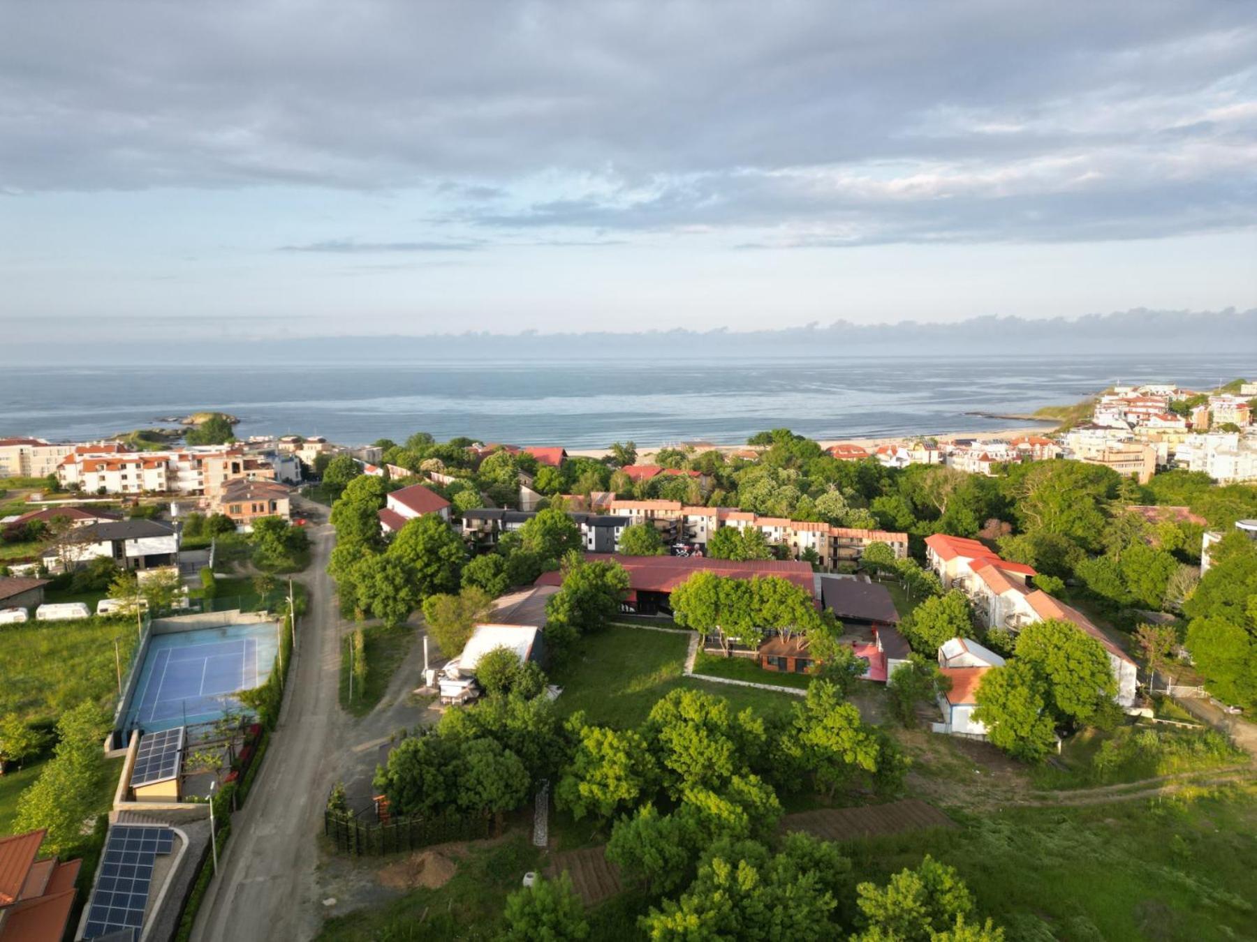 Sport Generation Camp Hotel Lozenets Buitenkant foto