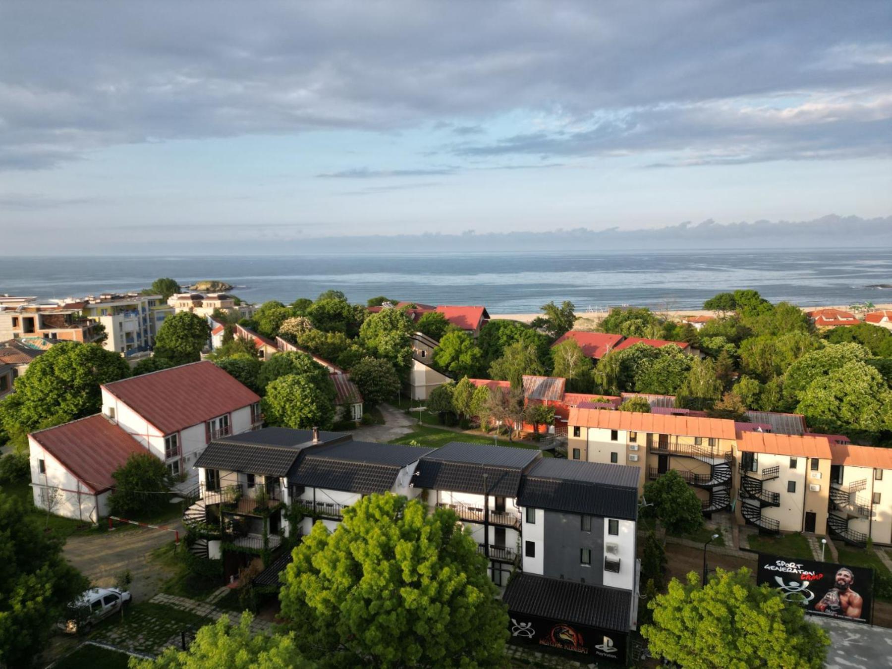 Sport Generation Camp Hotel Lozenets Buitenkant foto