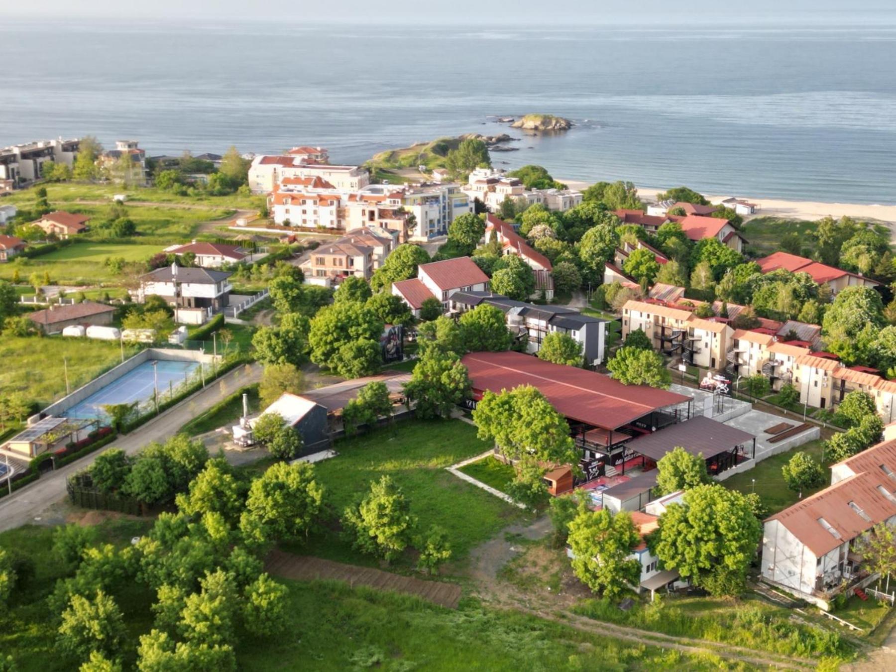 Sport Generation Camp Hotel Lozenets Buitenkant foto
